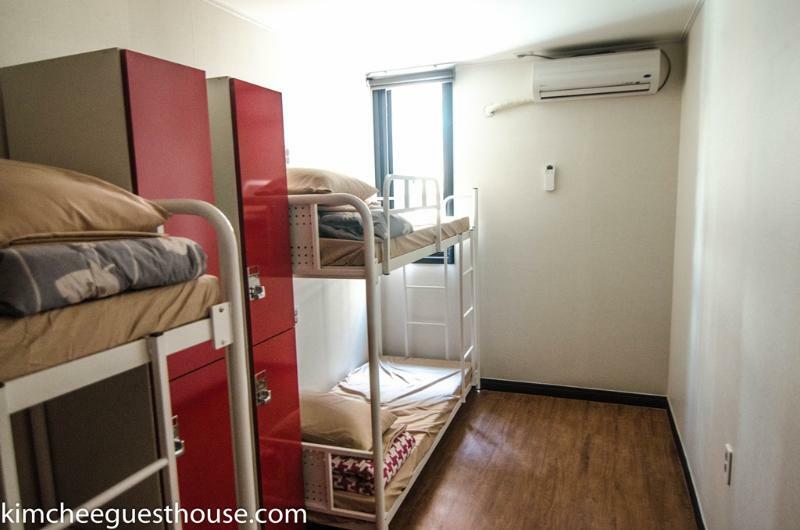Kimchee Busan Downtown Guesthouse Экстерьер фото
